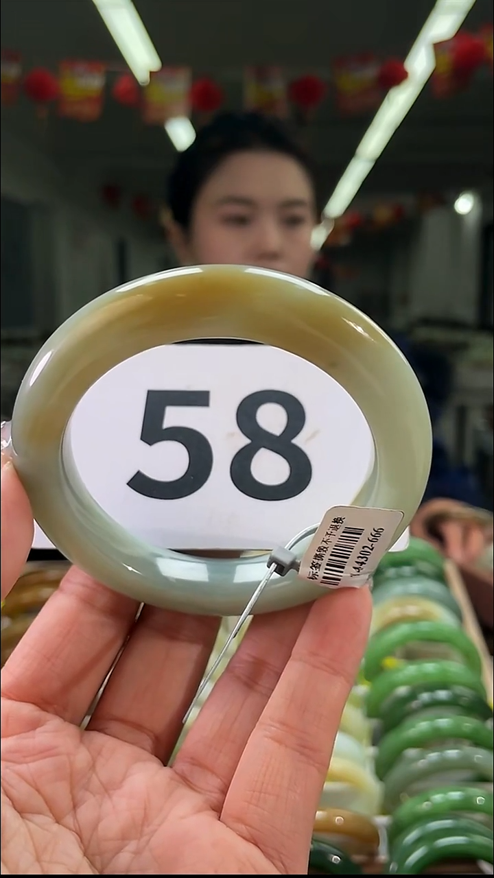 定制和田玉和田玉手镯