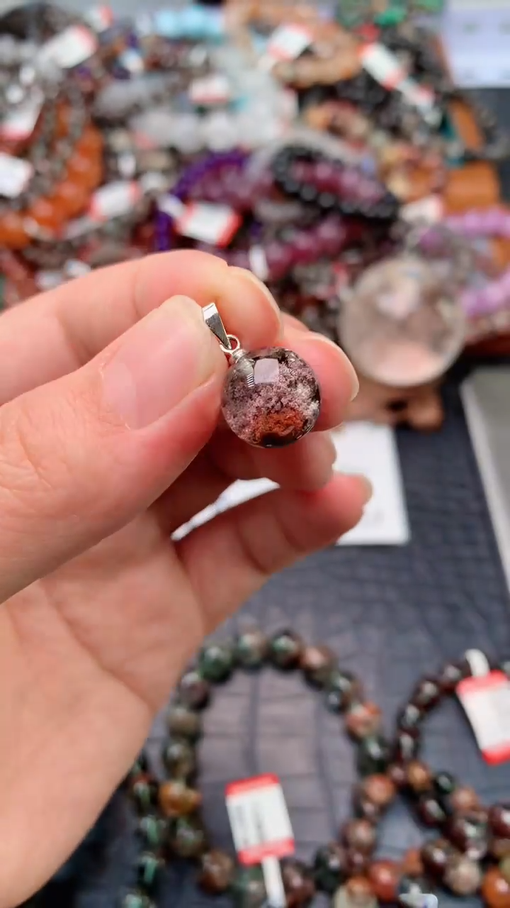 【闪购商品】水晶吊坠(赠链)合金天然80