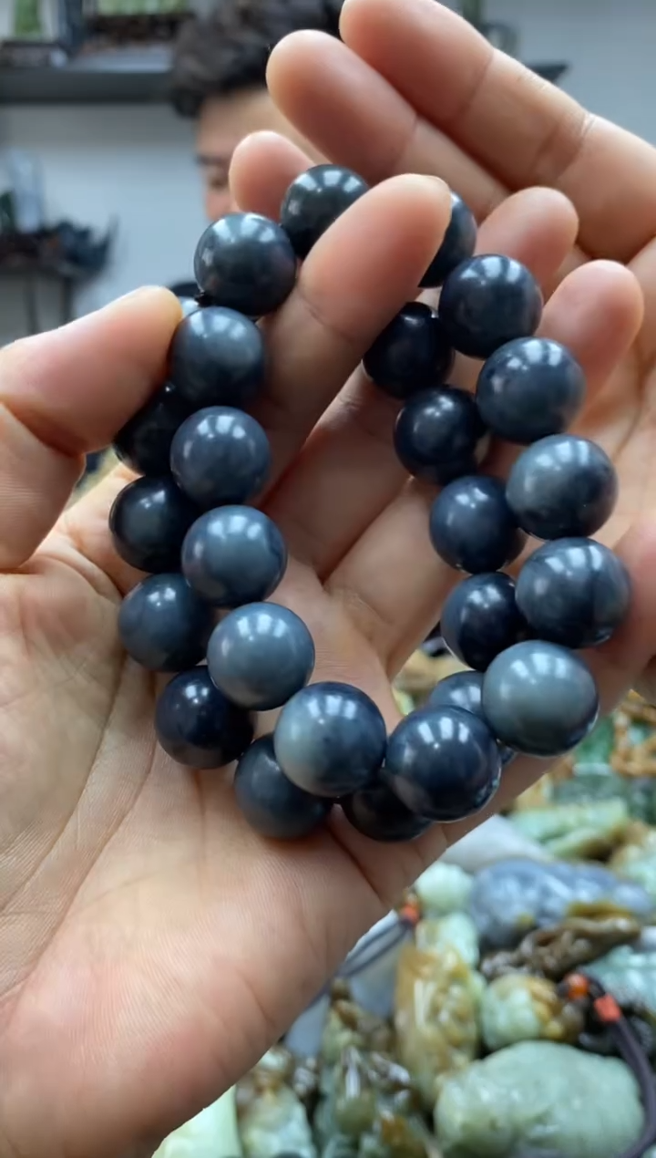 手串未镶嵌和田玉16拍一发一，多样性发货