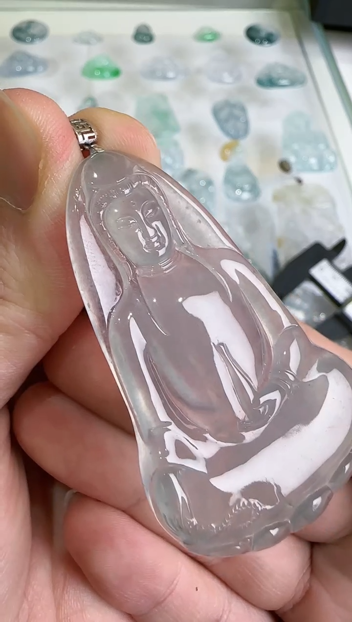 【闪购商品】翡翠吊坠(不含链)18K金镶嵌..