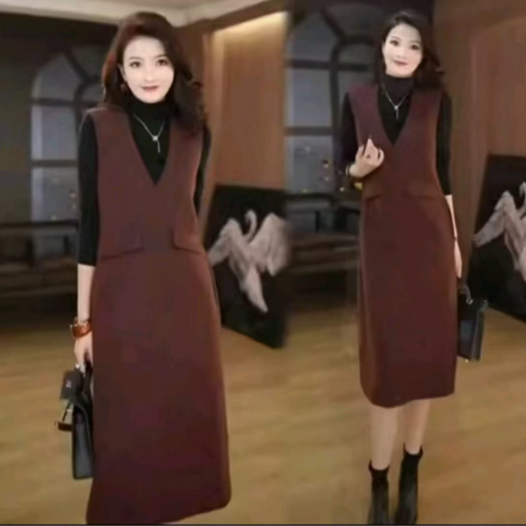 2025早春新款时髦洋气中长款显瘦半高领打底衫背心裙两件套套装