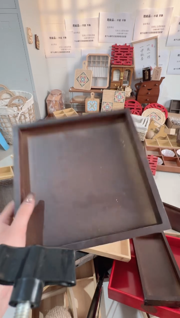 胡桃色正方形微瑕拍下不退不换