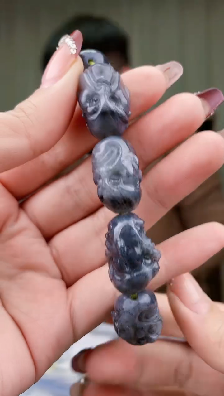 【闪购商品】和田玉挂件未镶嵌拍一发一，多样性发货