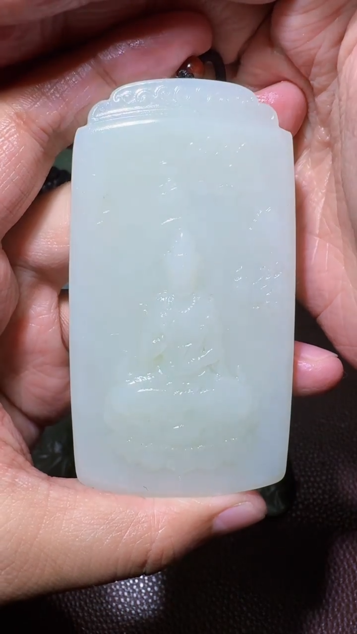 未镶嵌和田玉挂件和田玉