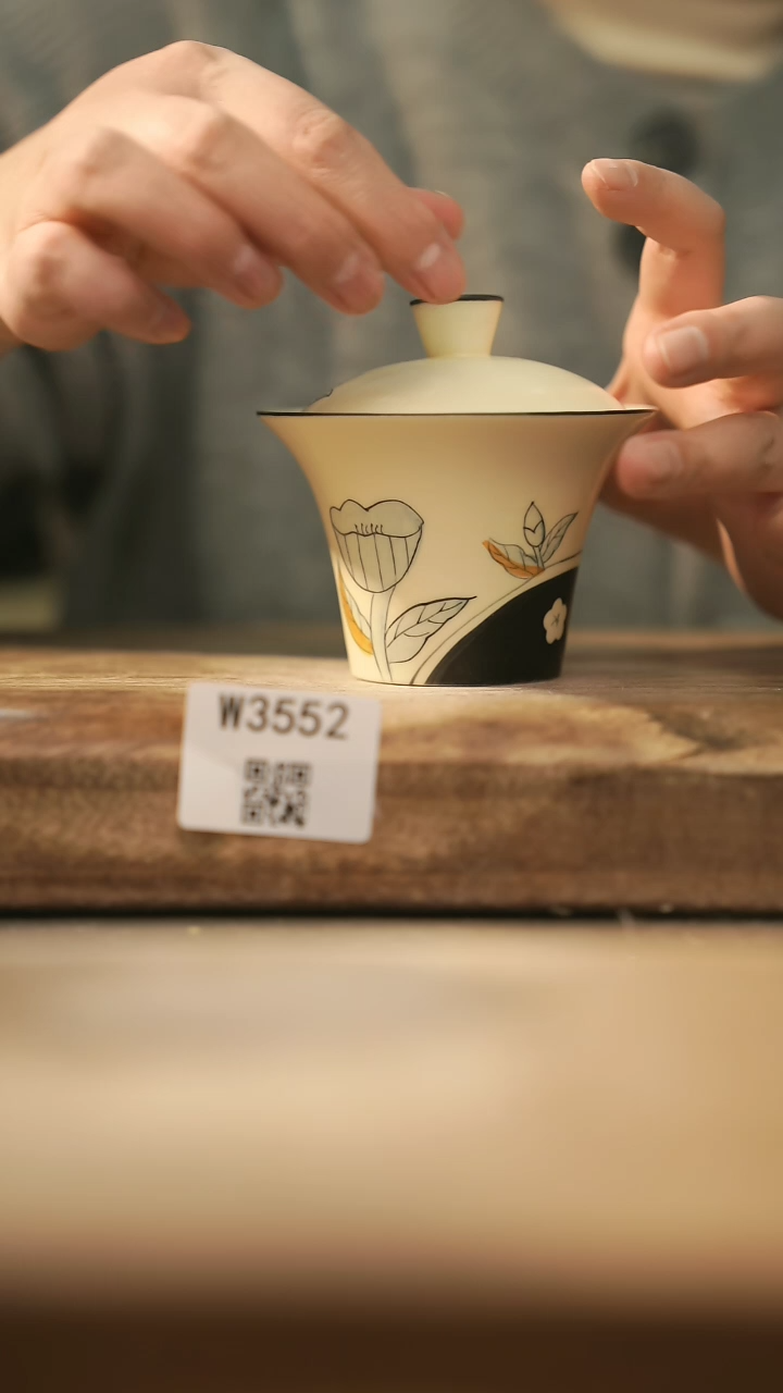 【闪购商品】【经典福利】/ 盖碗@@W3552