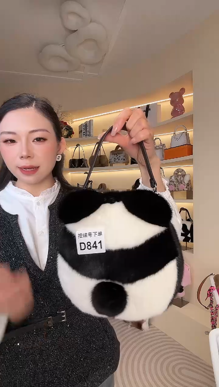 水貂毛【闪购商品】女包D841