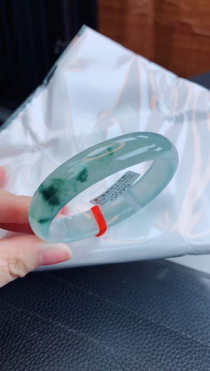 【闪购商品】翡翠手镯未镶嵌缅甸天然翡翠A货手镯
