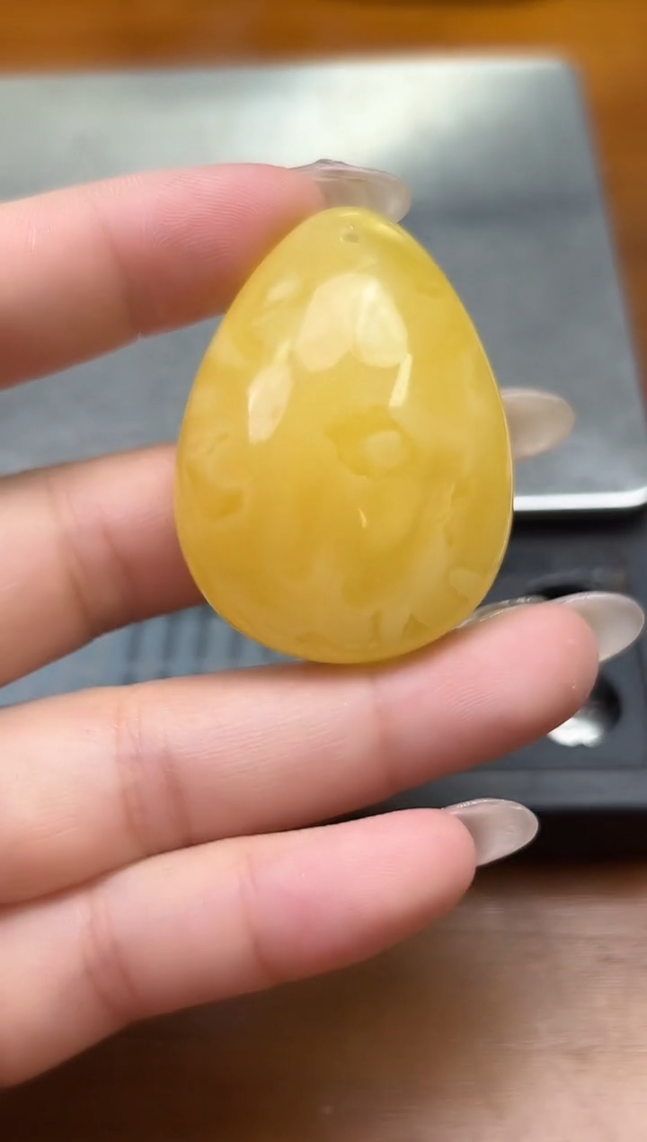 裸石琥珀未镶嵌琥珀蜜蜡吊坠