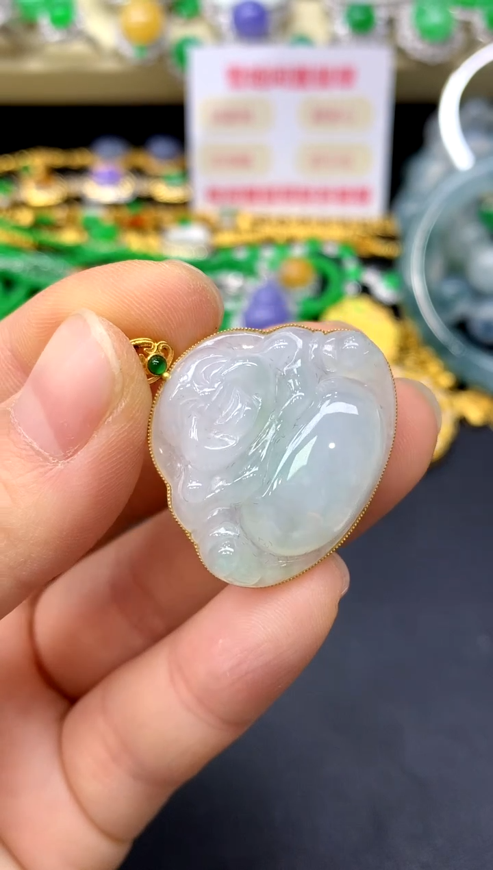 颈饰18K金镶嵌翡翠83-中国好珍宝