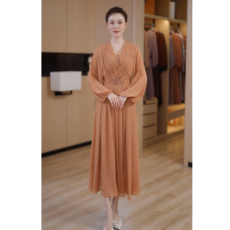 春季新款气质显瘦中长款时尚收腰高贵优雅连衣裙