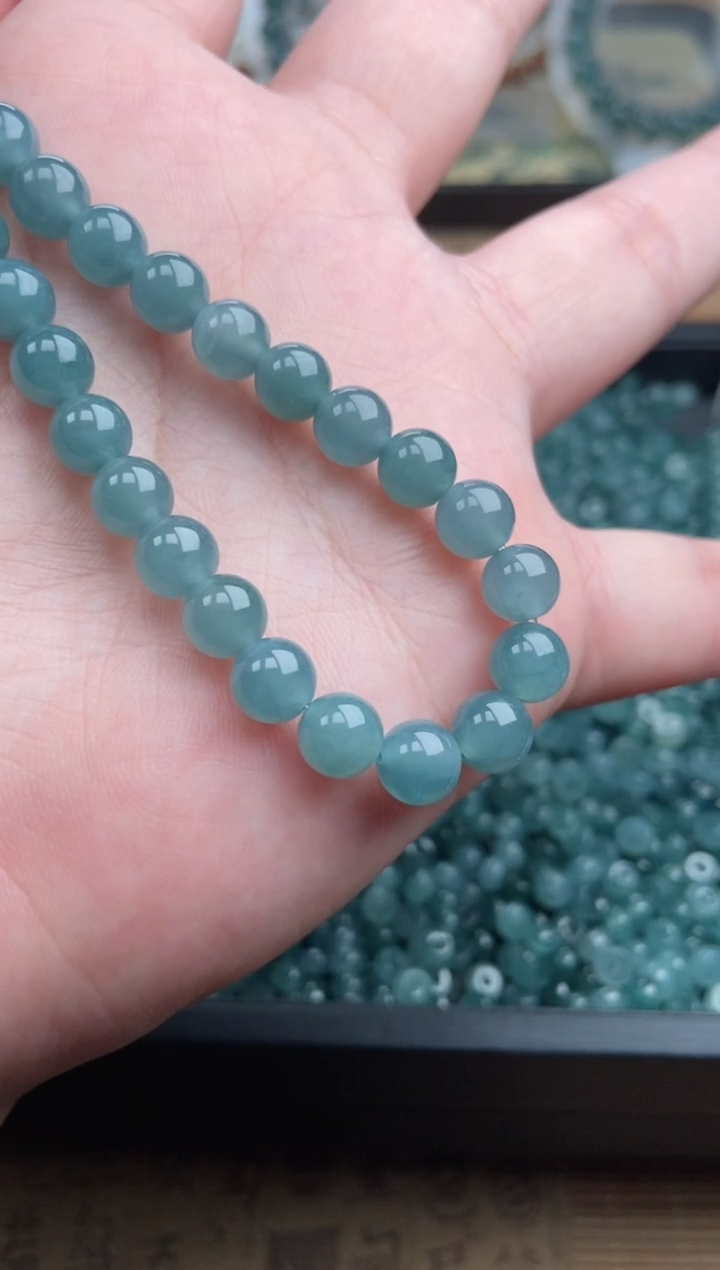【闪购商品】翡翠手串未镶嵌多样性发货27颗卡6.9