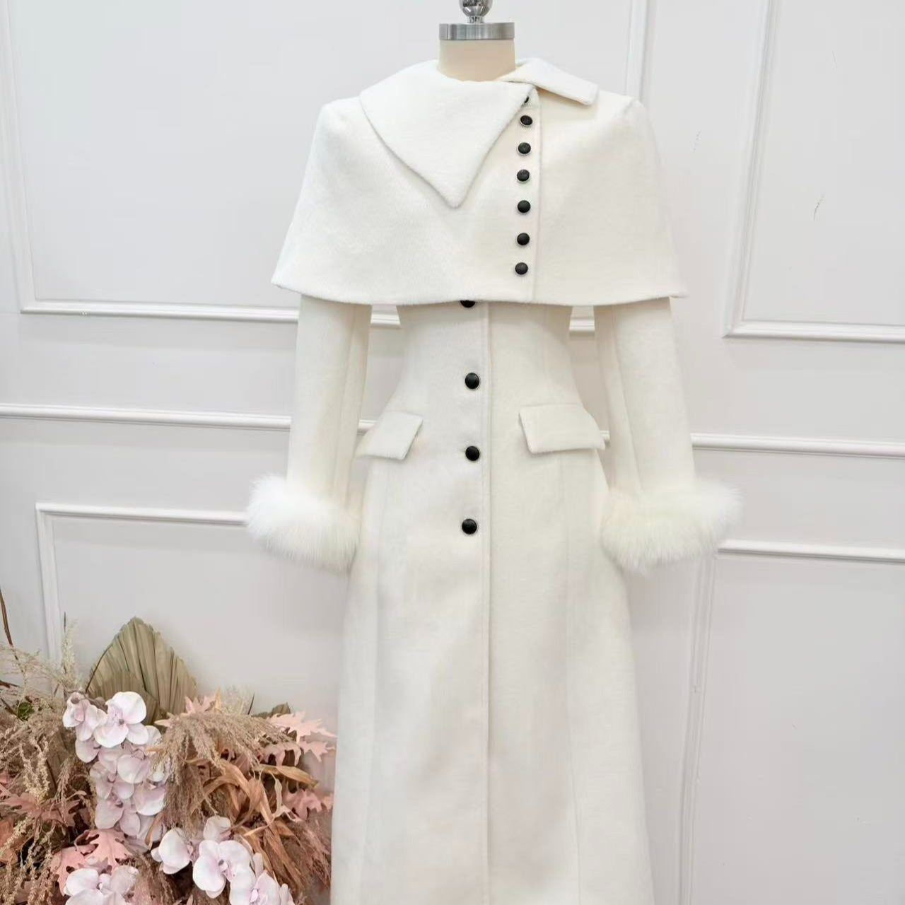 拉夏贝尔2025年冬季新款时尚简约保暖百搭宽松羽绒服 27467 JCK