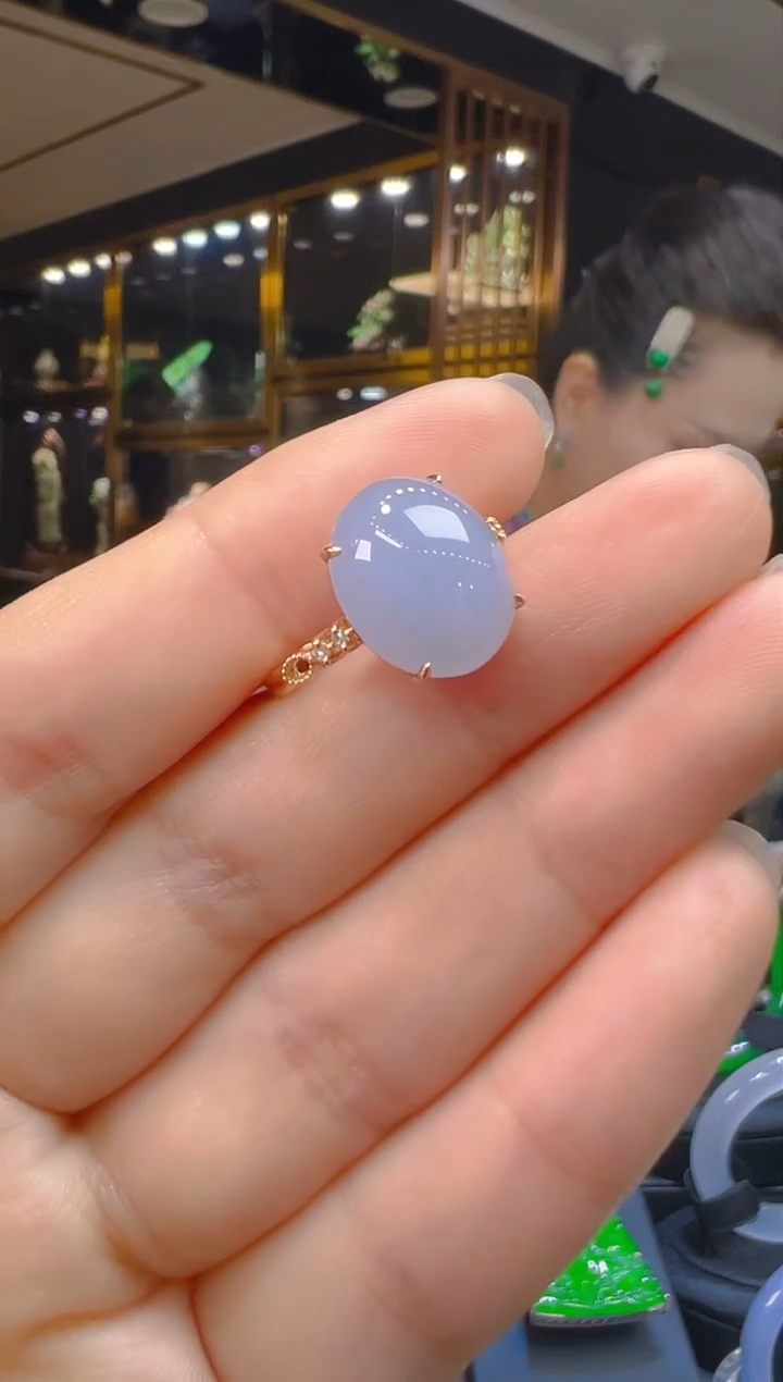翡翠戒指18K金镶嵌050      