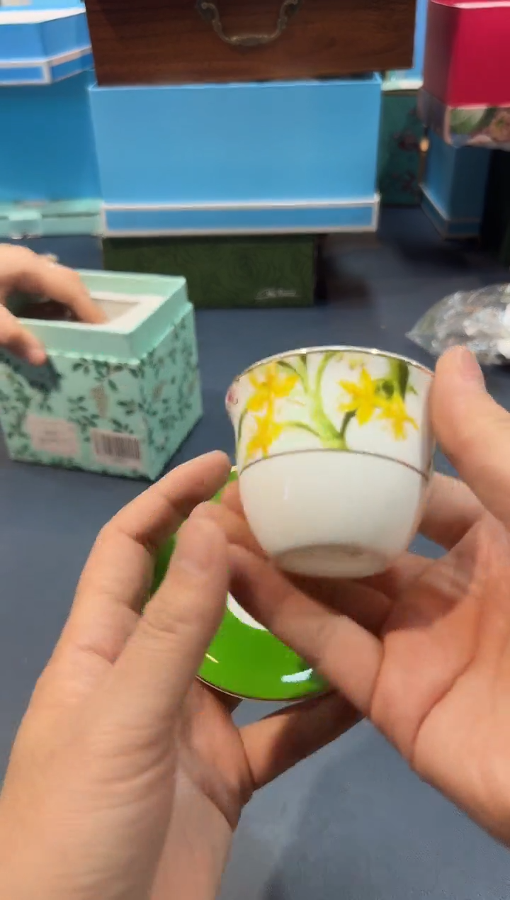 【闪购商品】碗E536全场正品，京东包邮