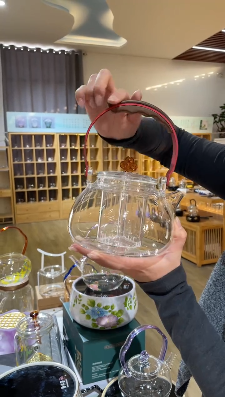 手工艺品玻璃金狮通运壶金属红把蒸煮素面