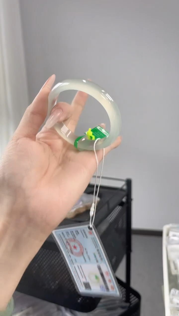 【闪购商品】玛瑙/玉髓手镯未镶嵌54-55圈