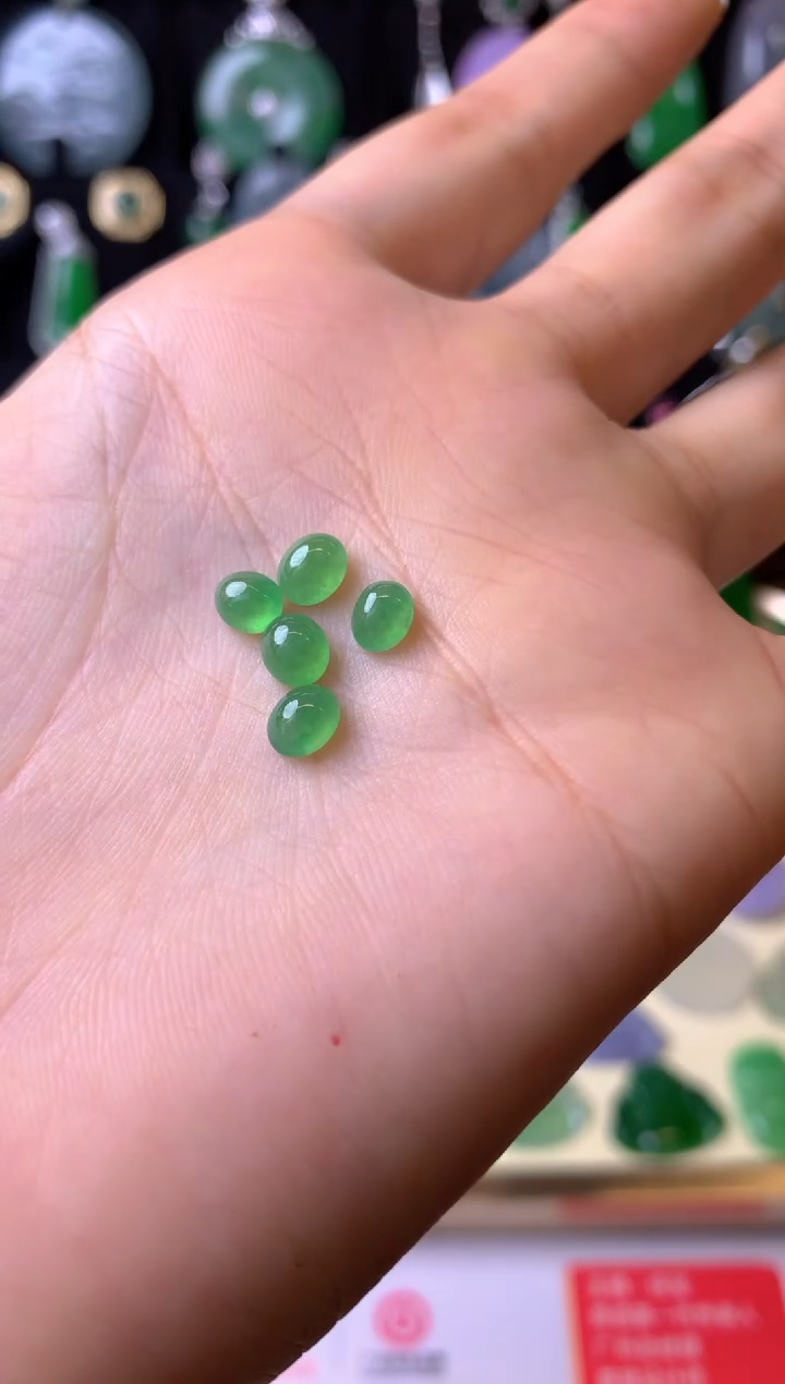 【闪购商品】定制翡翠未镶嵌1裸玉（客户意向镶嵌）