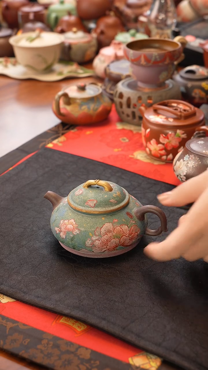 茶壶紫砂春朝半月