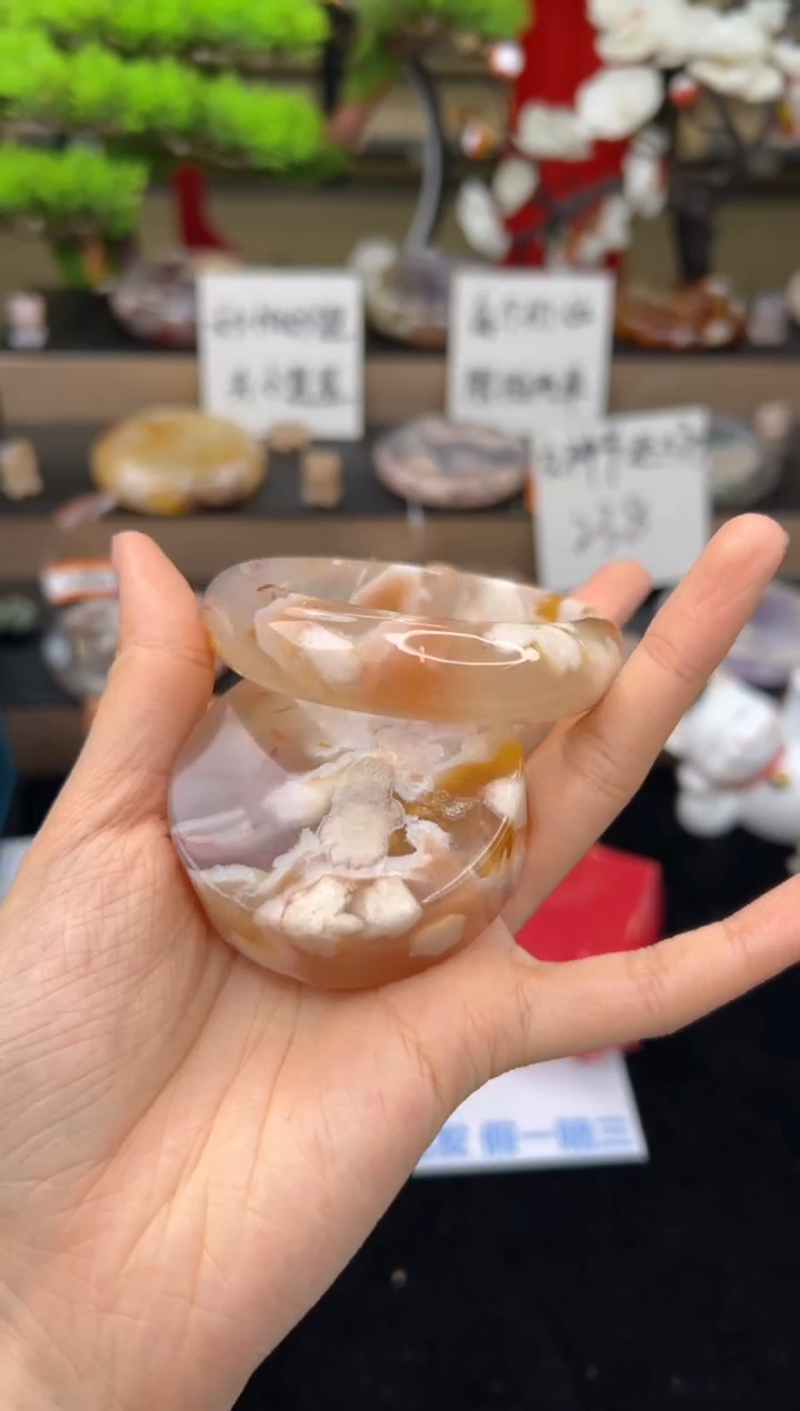 【闪购商品】石英质玉手镯未镶嵌56圈口（赠送镯心)23112