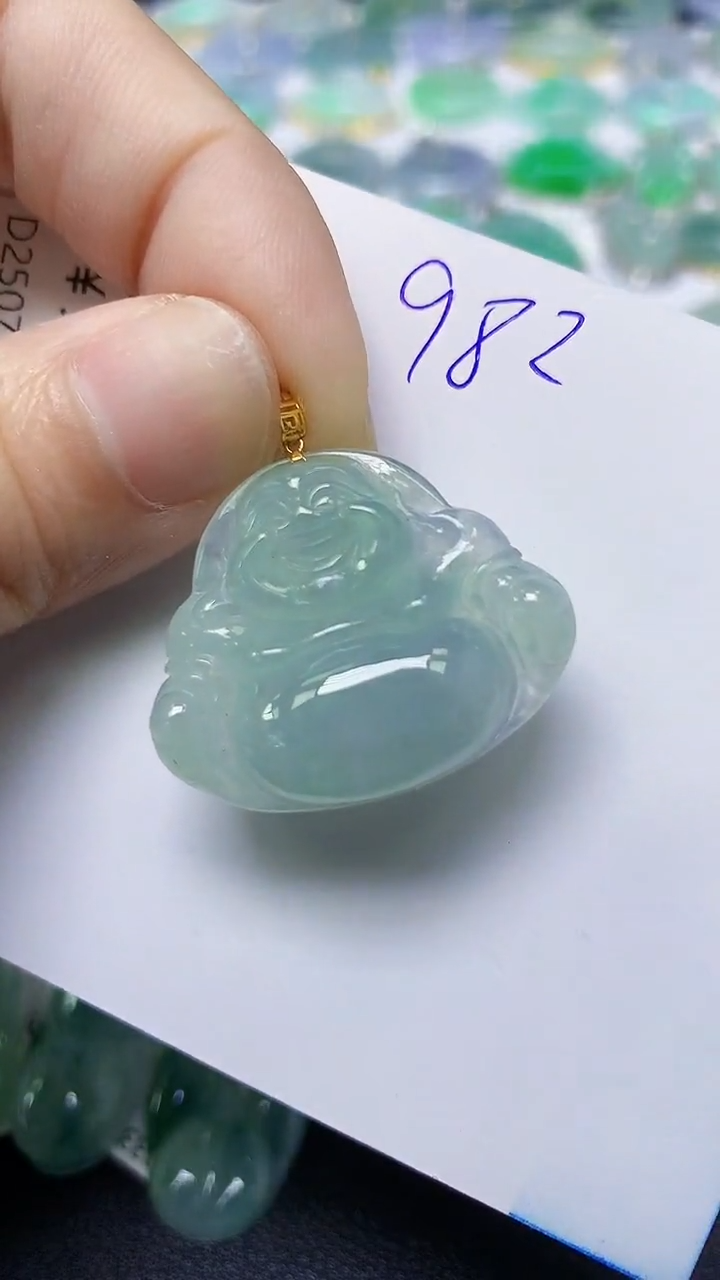 翡翠18K金镶嵌颈饰天然自然緬甸A貨翡翠