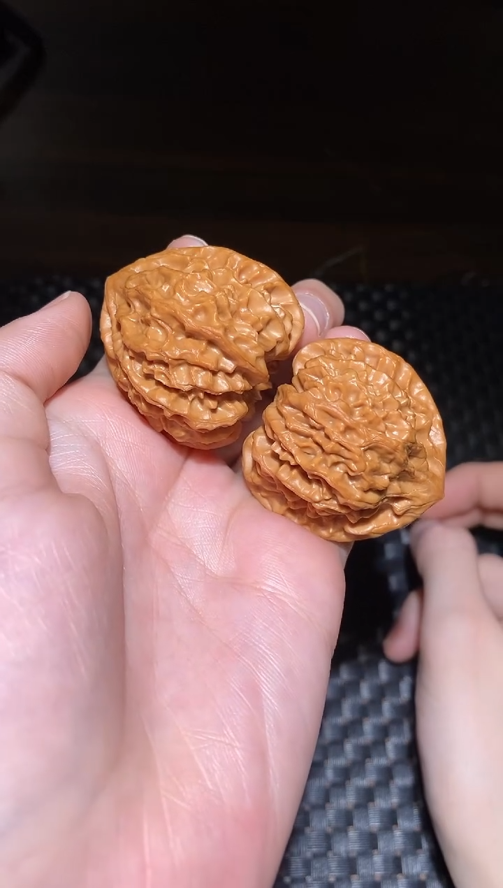 把件文玩核桃微修打底龙门涧39尺