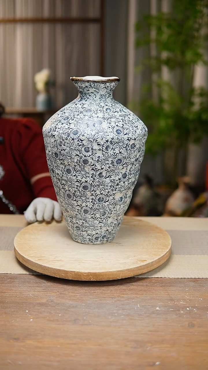 【闪购商品】陶瓷花器青花瓷向日葵高脚