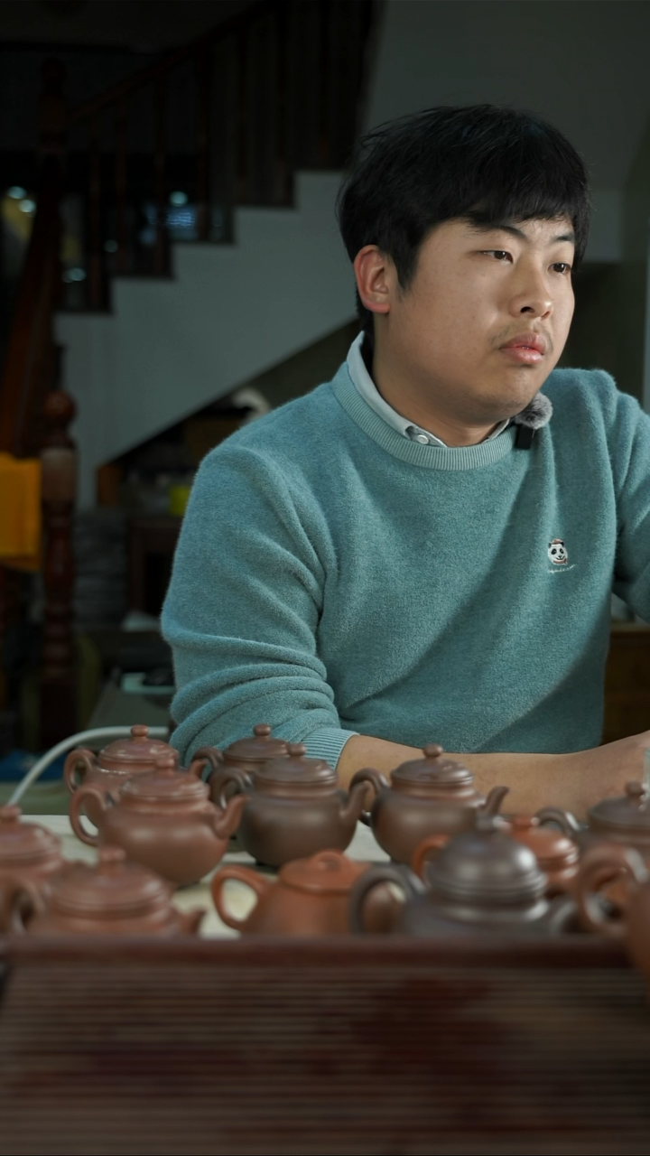 茶壶紫砂旗***西小斌如意 半手工