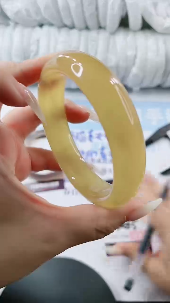 【闪购商品】石英质玉手镯未镶嵌多样性发货L465-65