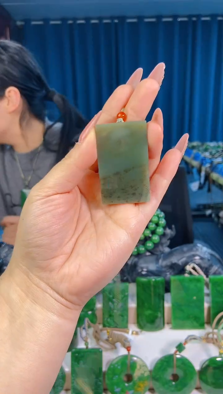 【闪购商品】和田玉挂件未镶嵌1