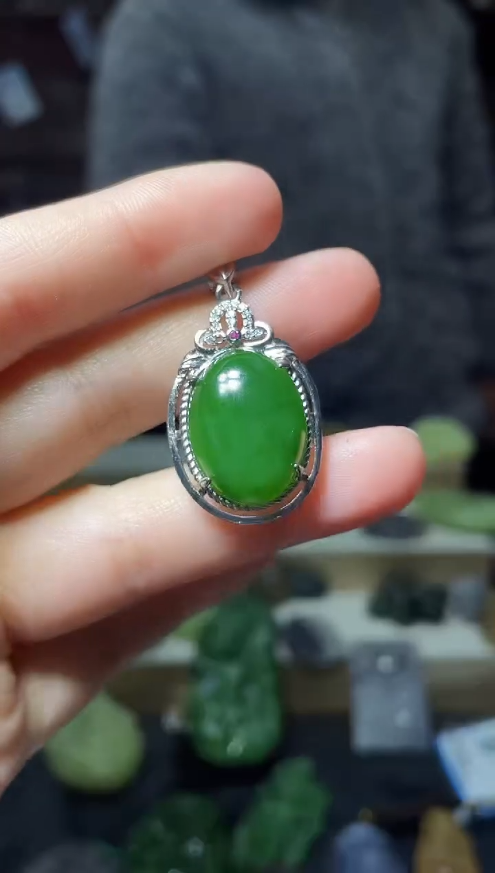 【闪购商品】和田玉颈饰未镶嵌1