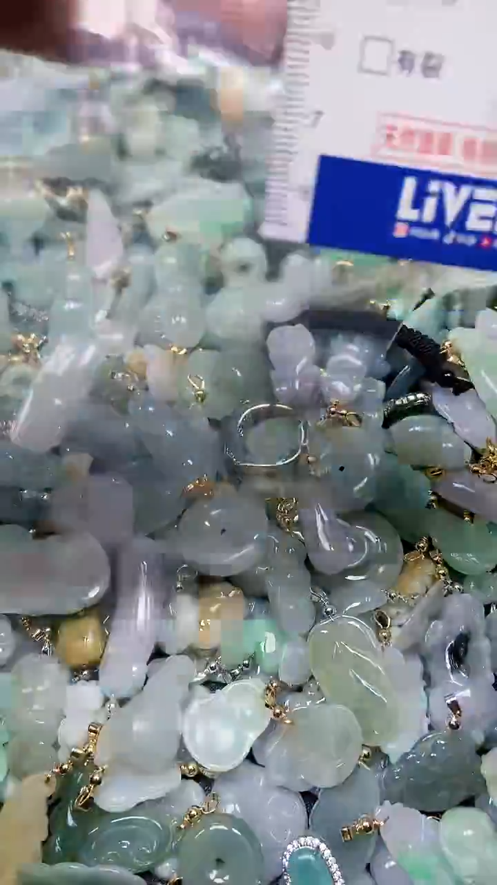 【闪购商品】翡翠颈饰未镶嵌闪购5545