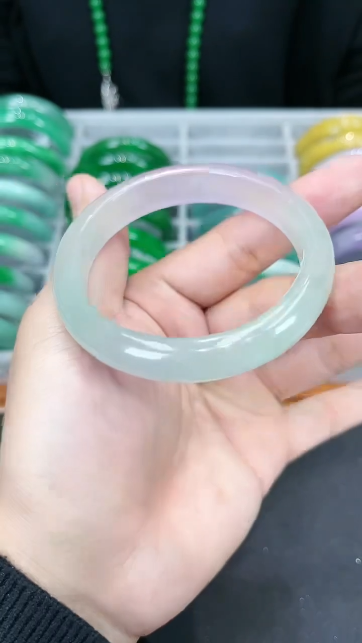 【闪购商品】砖雕H52 冰春彩独货手镯