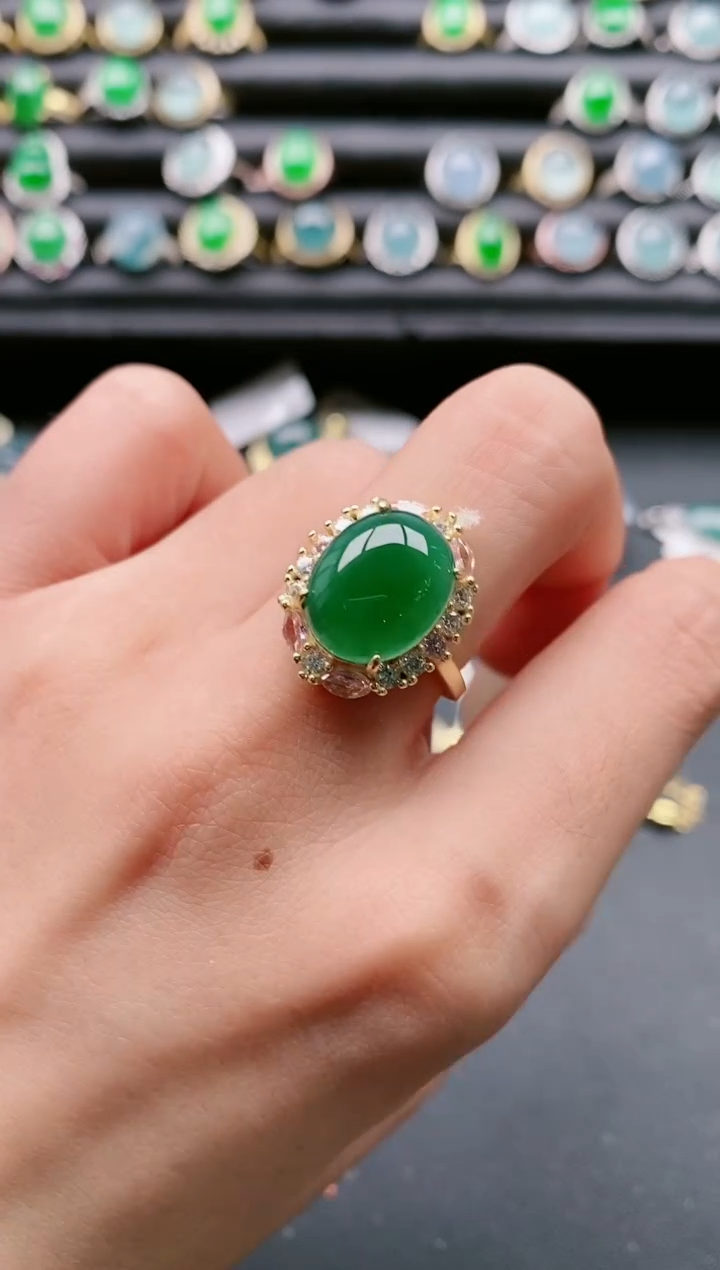 【闪购商品】翡翠戒指银S925镶嵌111111