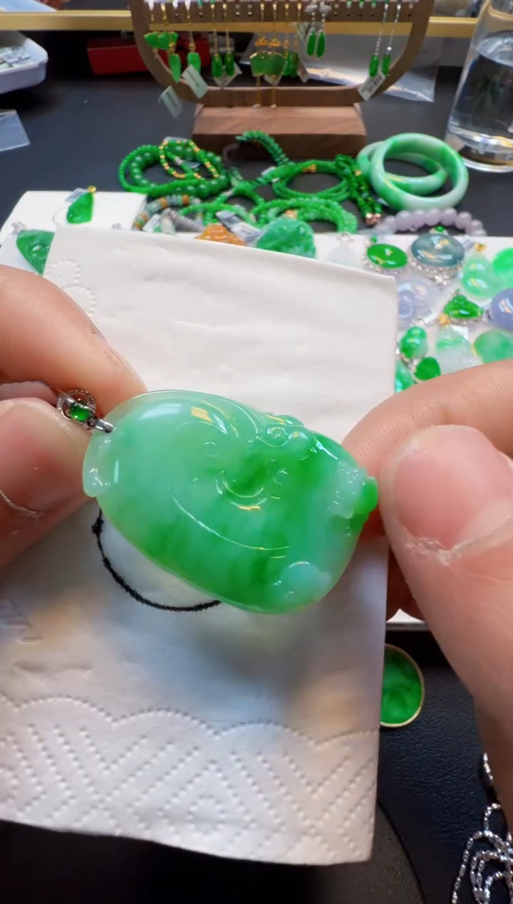 【闪购商品】定制翡翠18K金镶嵌3200元