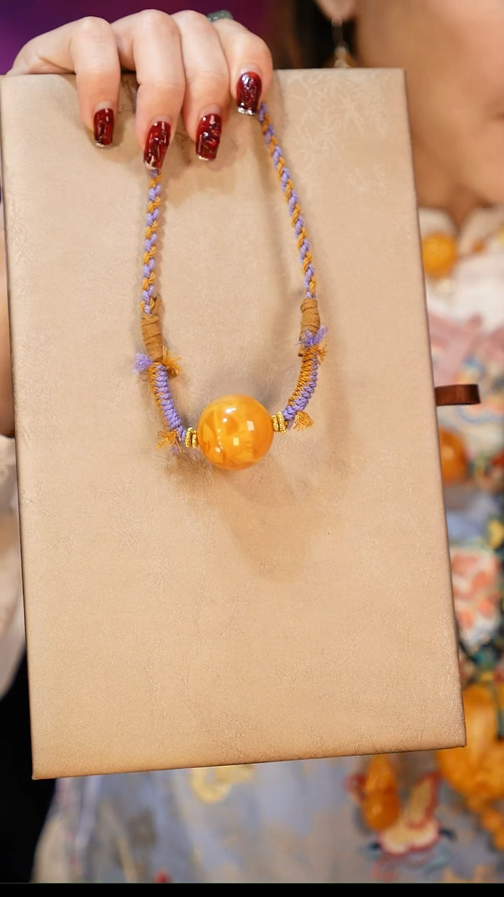 【闪购商品】琥珀颈饰未镶嵌颈饰