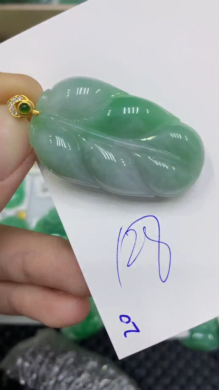 颈饰未镶嵌翡翠缅甸A货翡翠