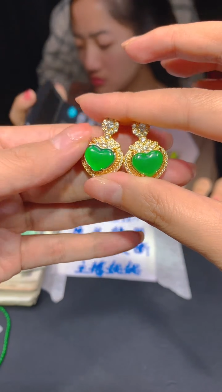 【闪购商品】定制翡翠未镶嵌124多样性发货（发其一）