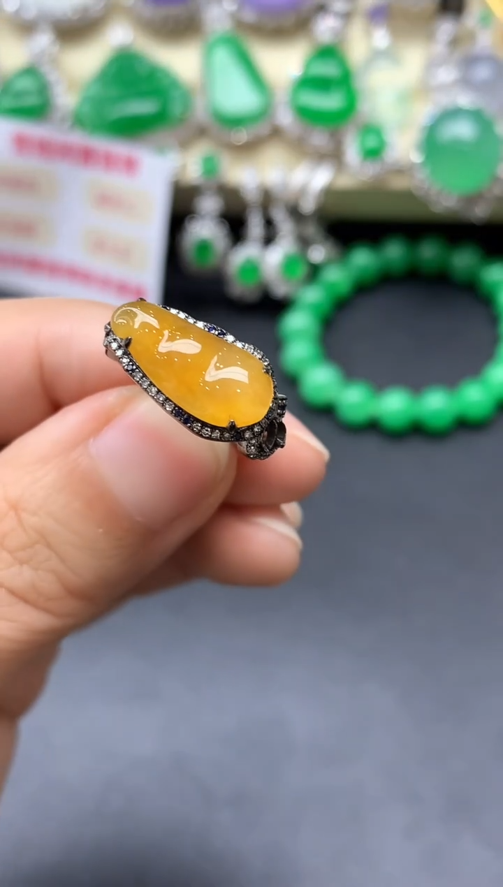 18K金镶嵌戒指翡翠595-中国好珍宝