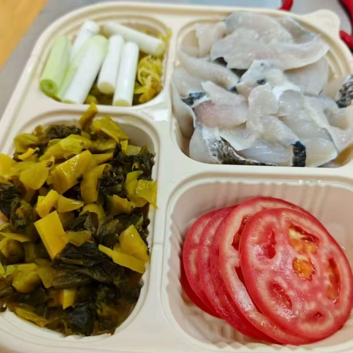 酸菜乌鱼片（鲜乌鱼约1000g）