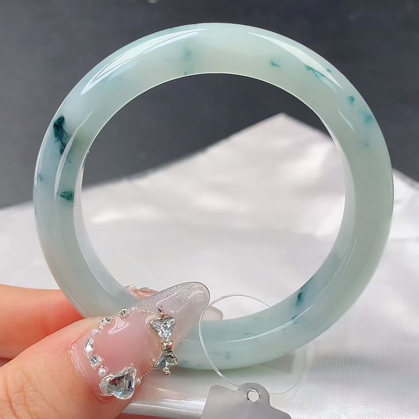 【欢乐翡翠精选】抖音基地发货 缅甸天然A货翡翠正圈飘蓝花