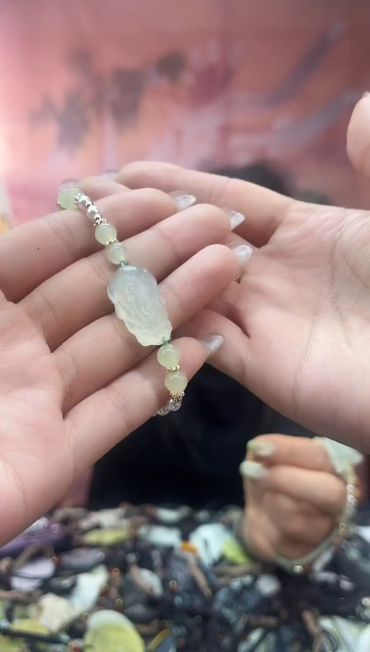 未镶嵌岫玉吊坠多样性发货拍一发一