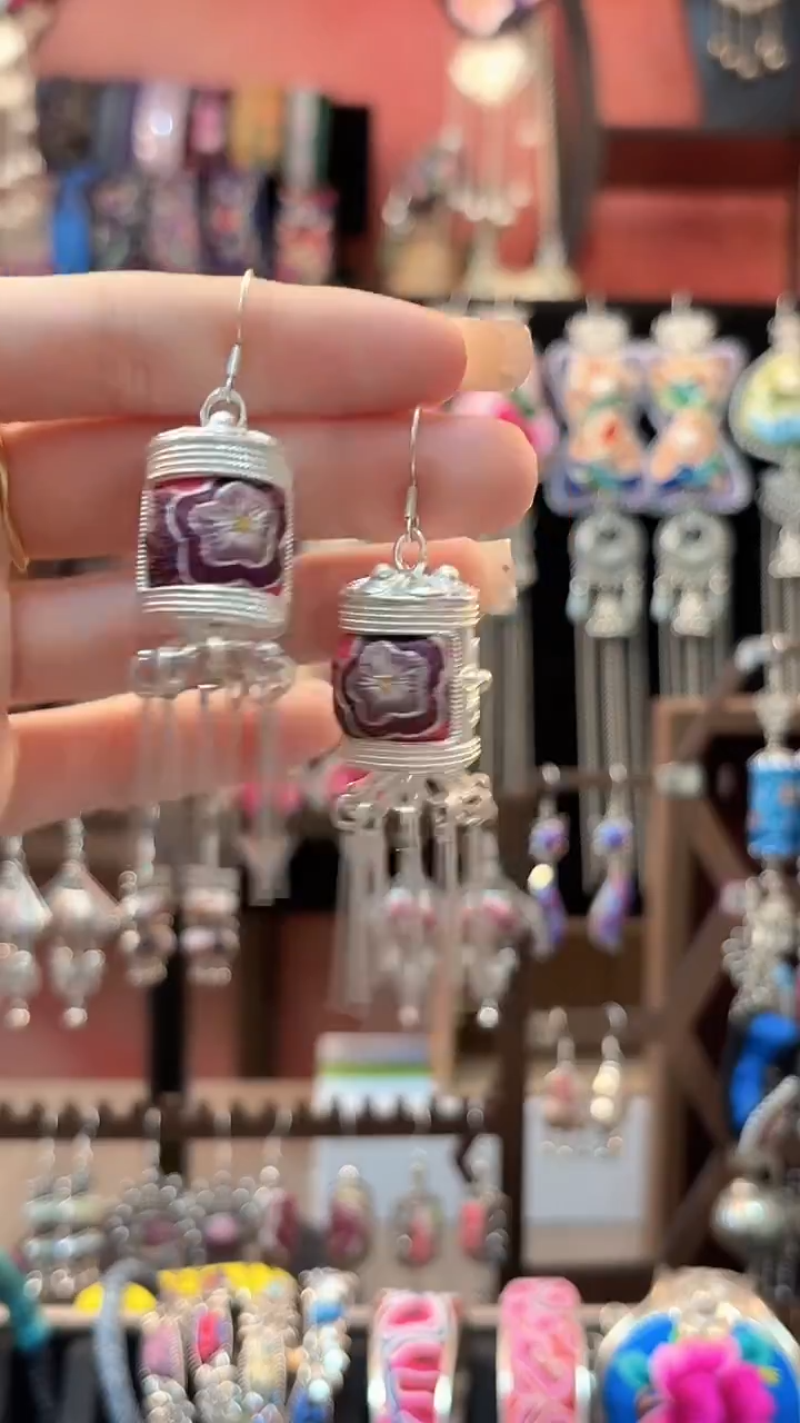 织绣 云织谣民族风精美饰品   179