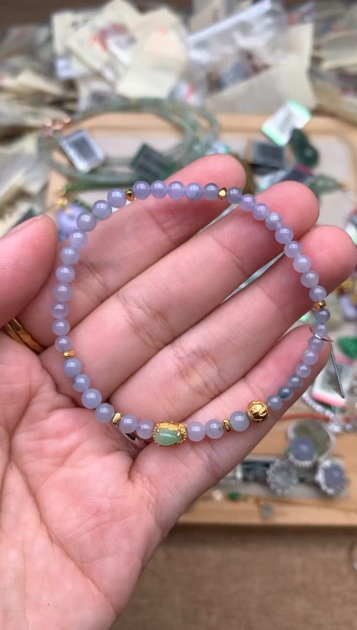 未镶嵌挂件翡翠1