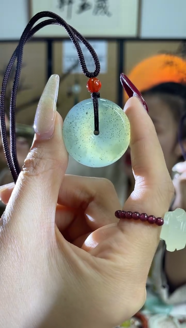【闪购商品】岫玉吊坠未镶嵌多样性发货其中发一