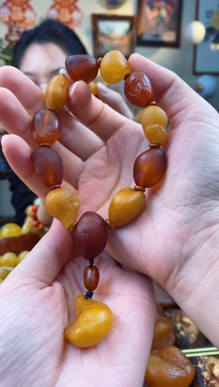 【闪购商品】琥珀手串未镶嵌手串