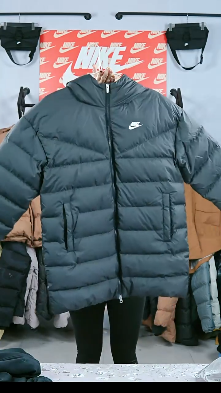 2323闪购编码运动衣以直播间过品为准尺码M