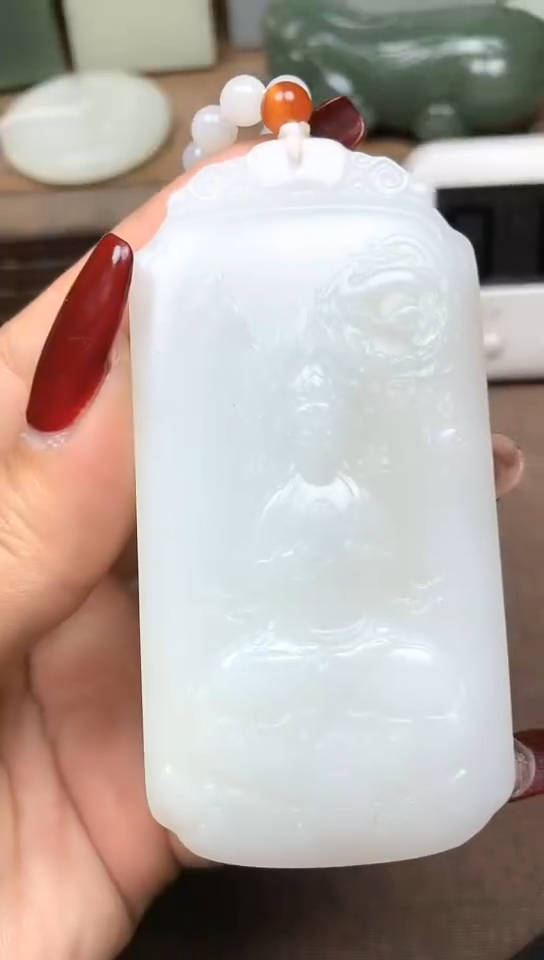 【闪购商品】和田玉颈饰未镶嵌定向 草千里 菲菲