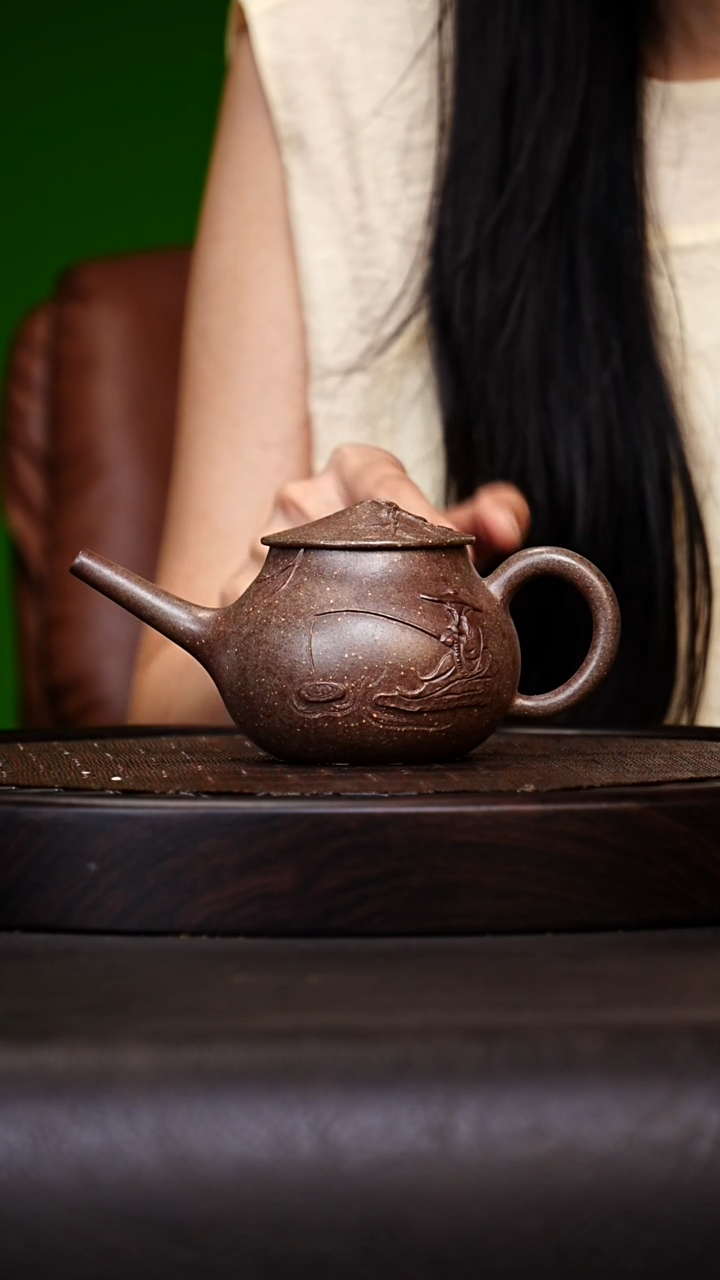 宜兴原矿高端紫砂 大彬金砂230cc