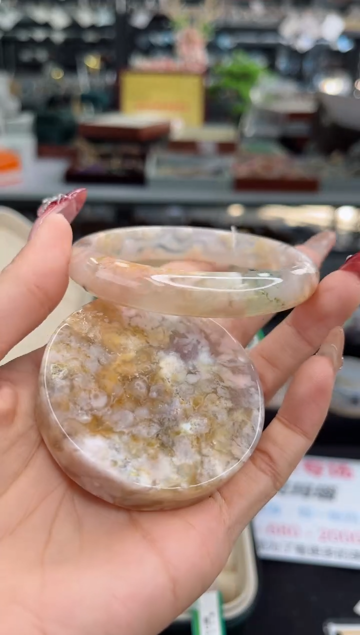 【闪购商品】石英质玉手镯未镶嵌58圈口（赠品镯心）6507539