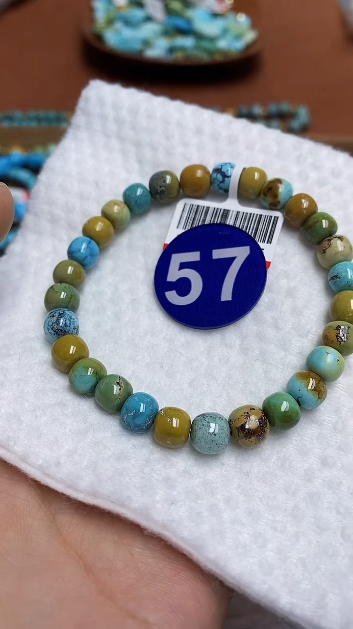【闪购商品】绿松石手串未镶嵌57